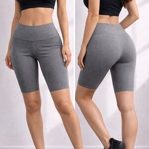 Mondetta Grey High-Rise Seamless Bike Shorts